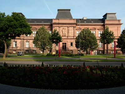 Re�skie Muzeum Krajowe Trewir (Rys: Re�skie Muzeum Krajowe Trewir)