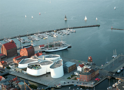 Zdj�cie lotnicze OZEANEUM (Rys.: Christian R�del)